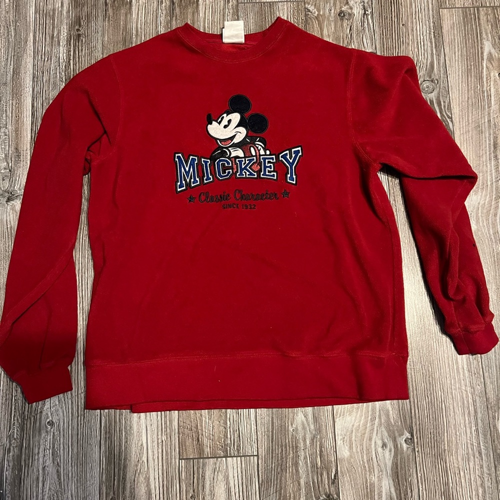 Vintage Mickey Mouse crewneck sweater